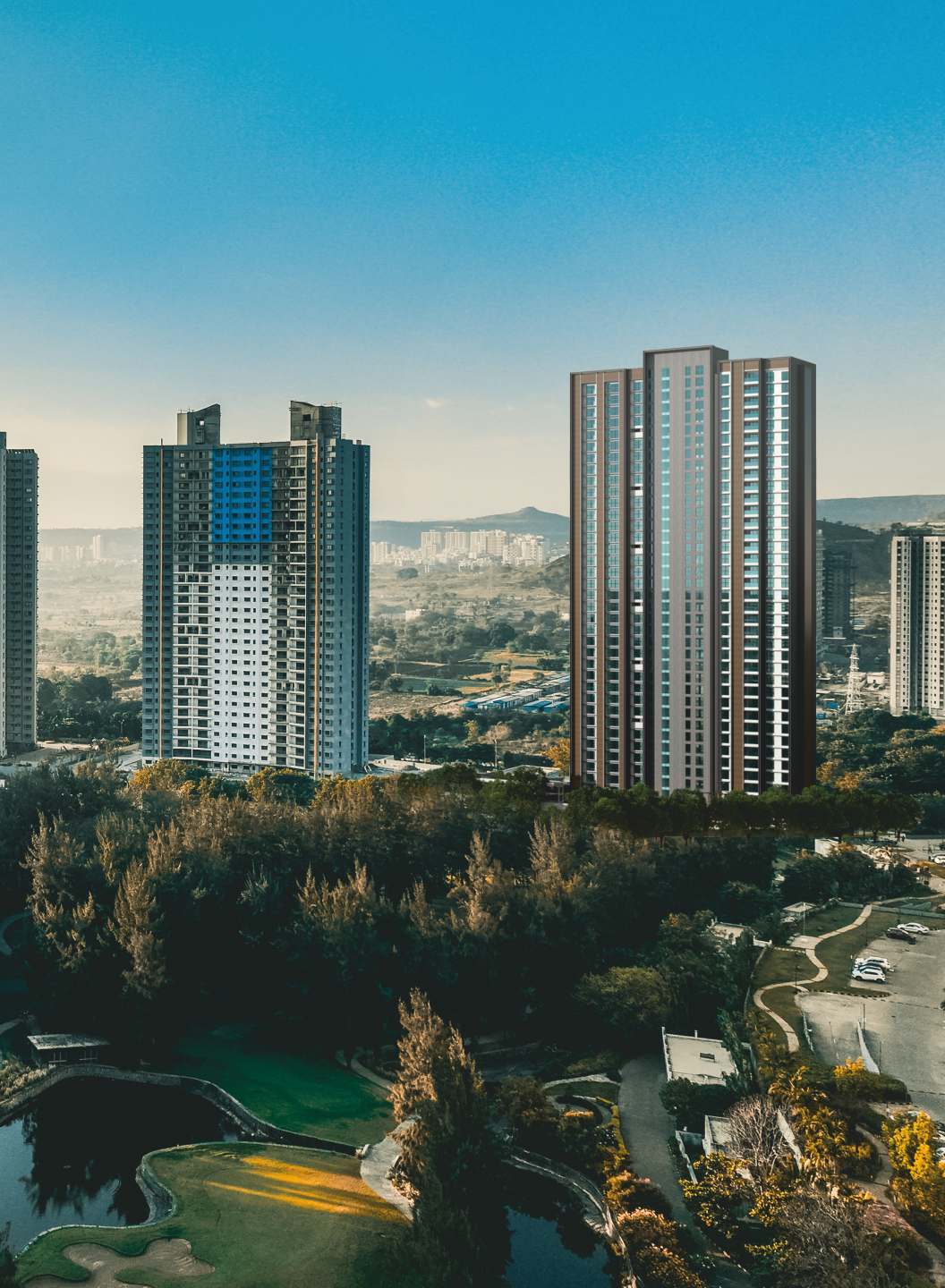 The Promenade tower with the Blue Ridge golf course, Hinjawadi Pune